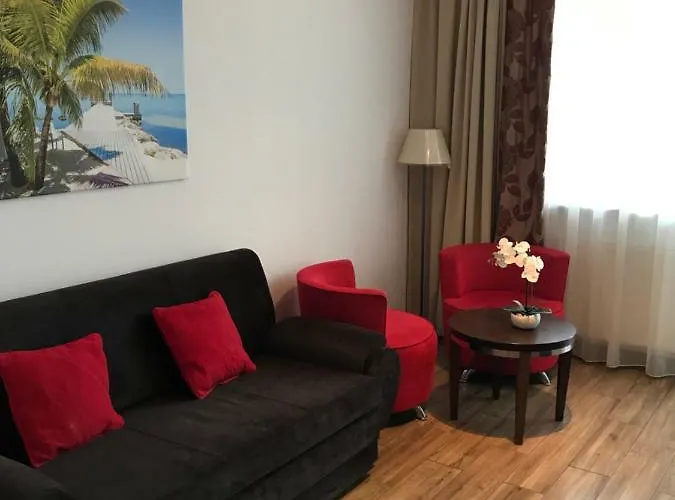 454 W Diva Apartment *