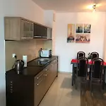 454 W Diva Apartmán