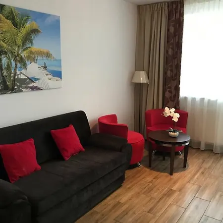 454 W Diva Apartment *